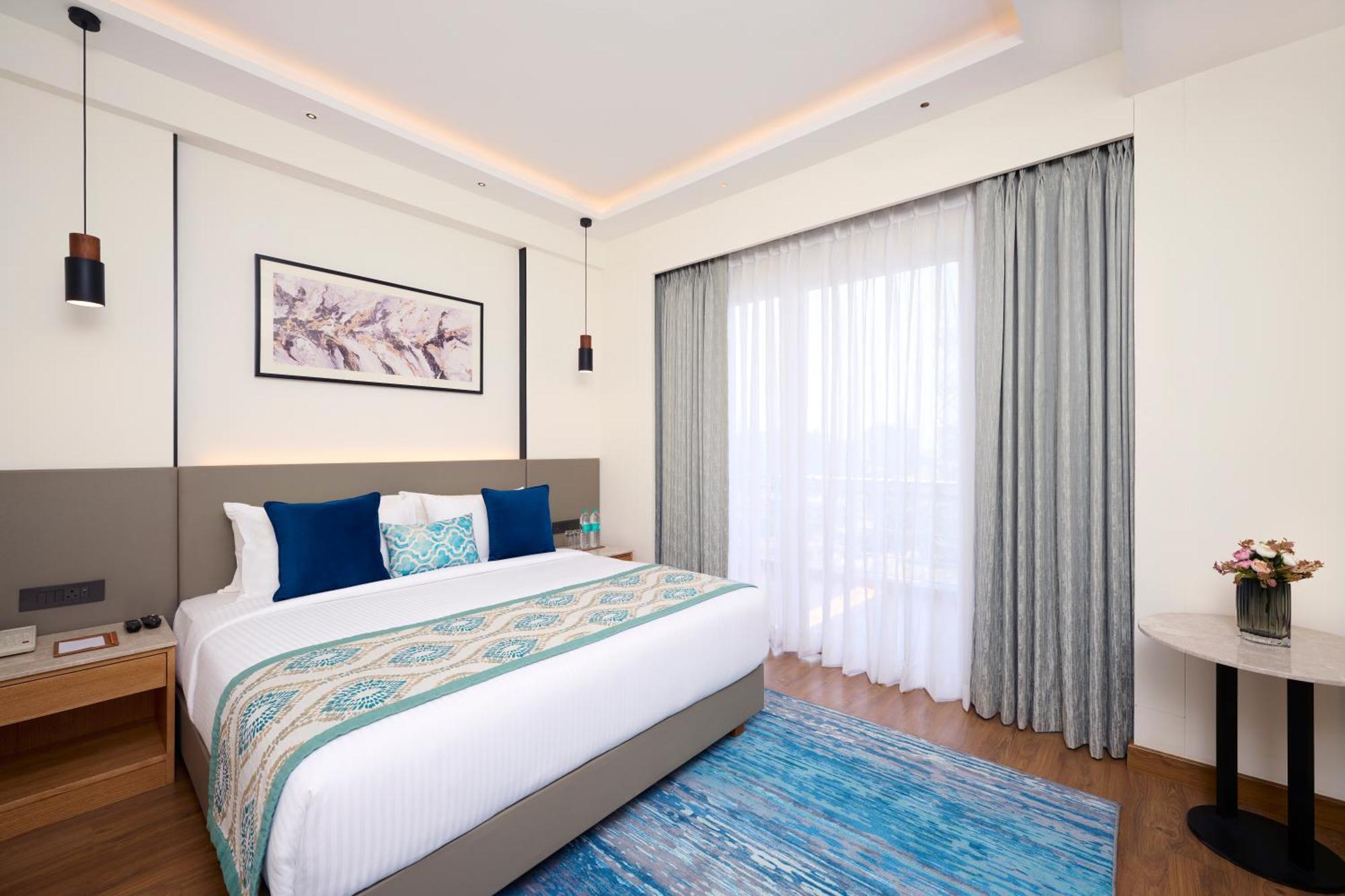 Iris Sarovar Portico Gurgaon Exterior foto